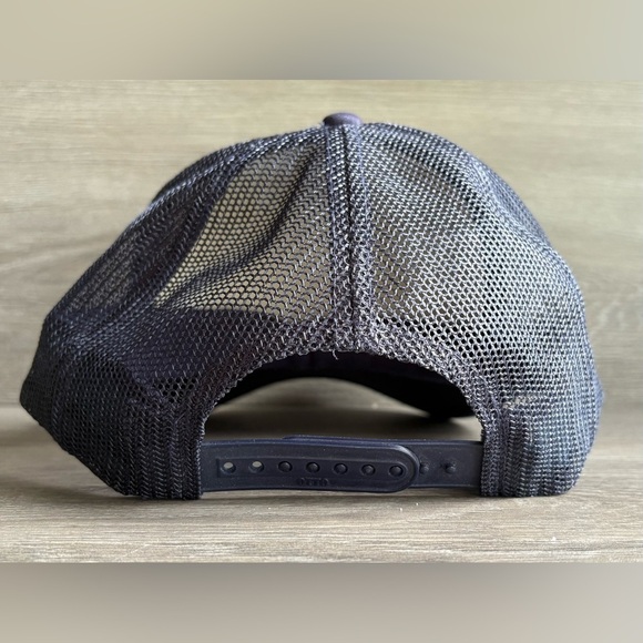 Subaru OTTO Classic Trucker Hat Mesh Foam ‘Year of the Snake’ Navy Blue Snapback - Picture 2 of 4